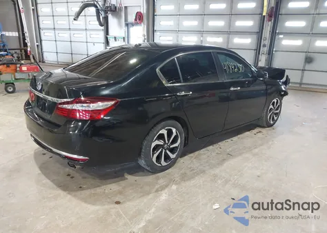 2017 Honda Accord Ex из США, поврежденный, VIN 1HGCR2F70HA104272